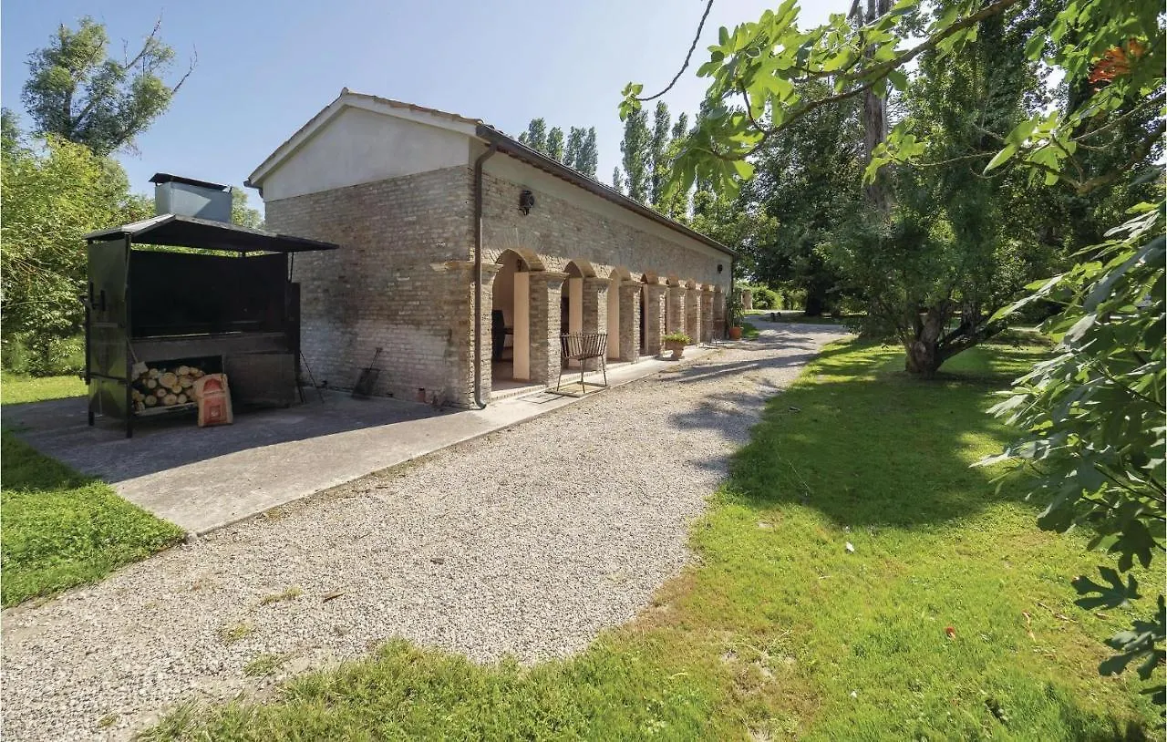 La Casetta Villa Taglio Di Po 0*,  Italy